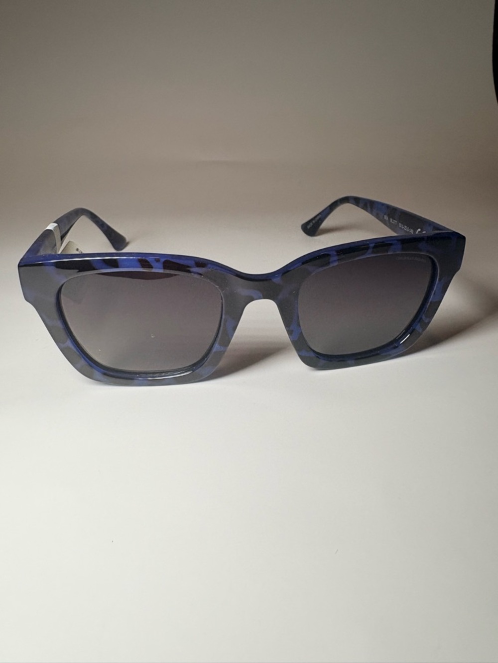 Women’s Christian Siriano Blue Tortoiseshell Oversized Sunglasses - Picture 4 of 9